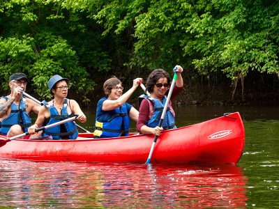 Family canoeing Campagne - Le Bugue