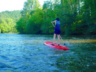 Paddle boarding on the Vézère